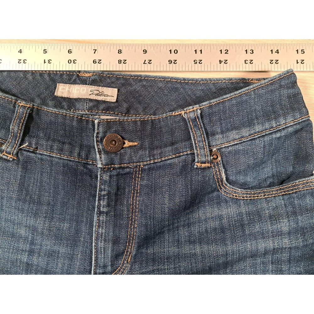 Chicos Platinum Ultimate Fit Slim Leg Jeans Blue Size 0 Regular Medium Wash - Picture 4 of 8
